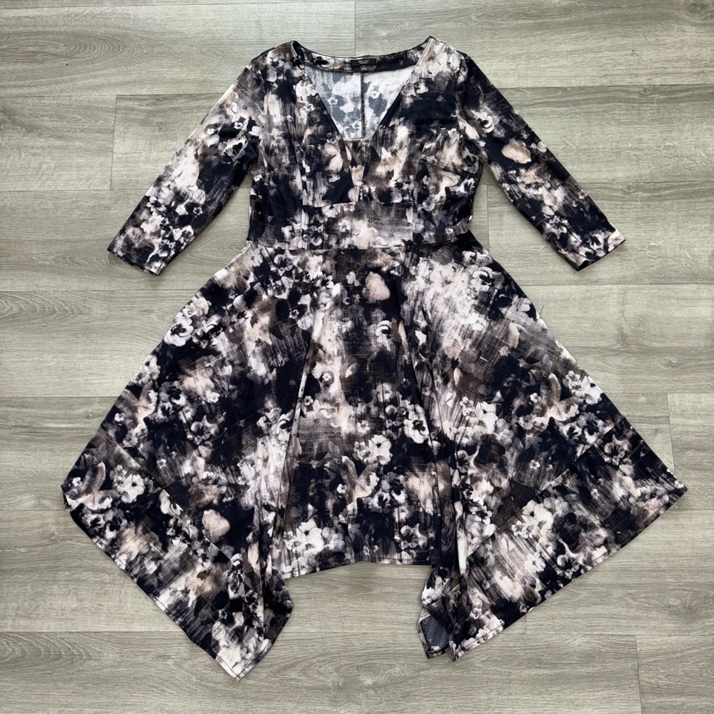☘️Simply Vera Vera Wang Dress Size Large